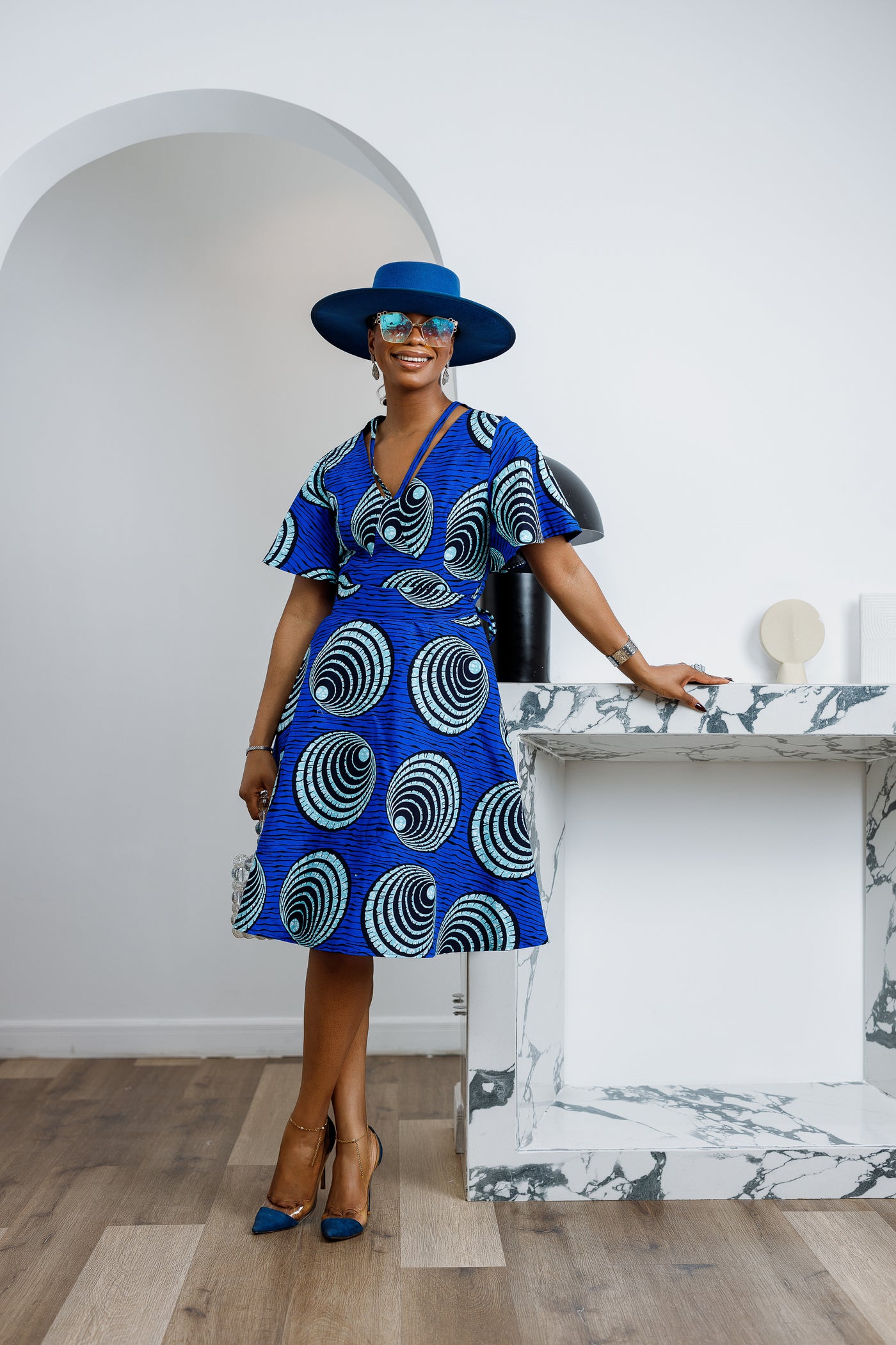 TOSIN AFRICAN PRINT FLUTTER SLEEVE DRESS [BLUE]