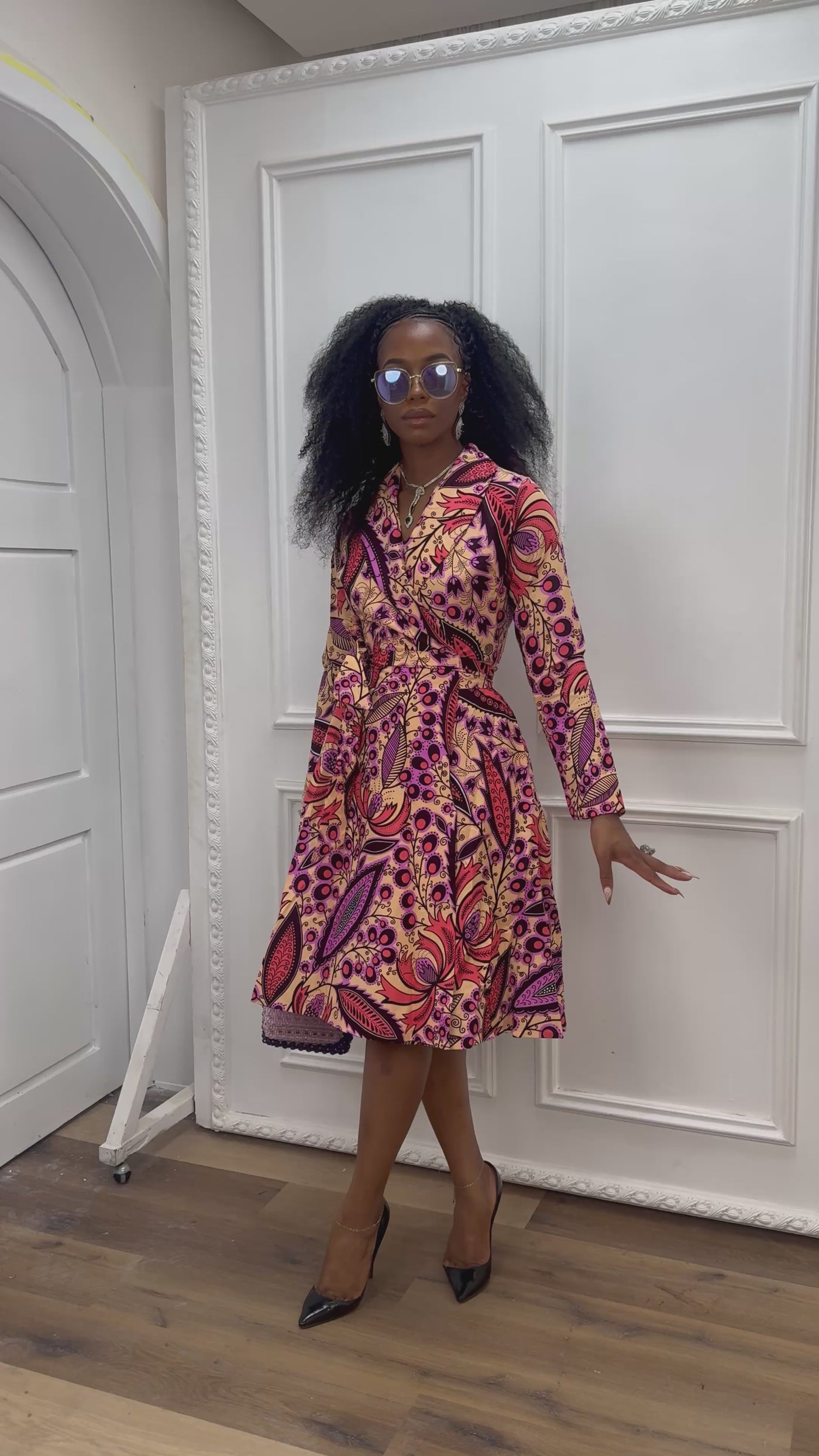 DERA AFRICAN PRINT WRAP MIDI DRESS [MULTICOLOR]